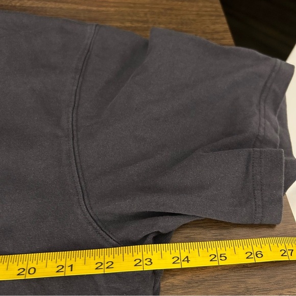 ❤️Uniqlo Men's Gray T-Shirt XL - Picture 7 of 9